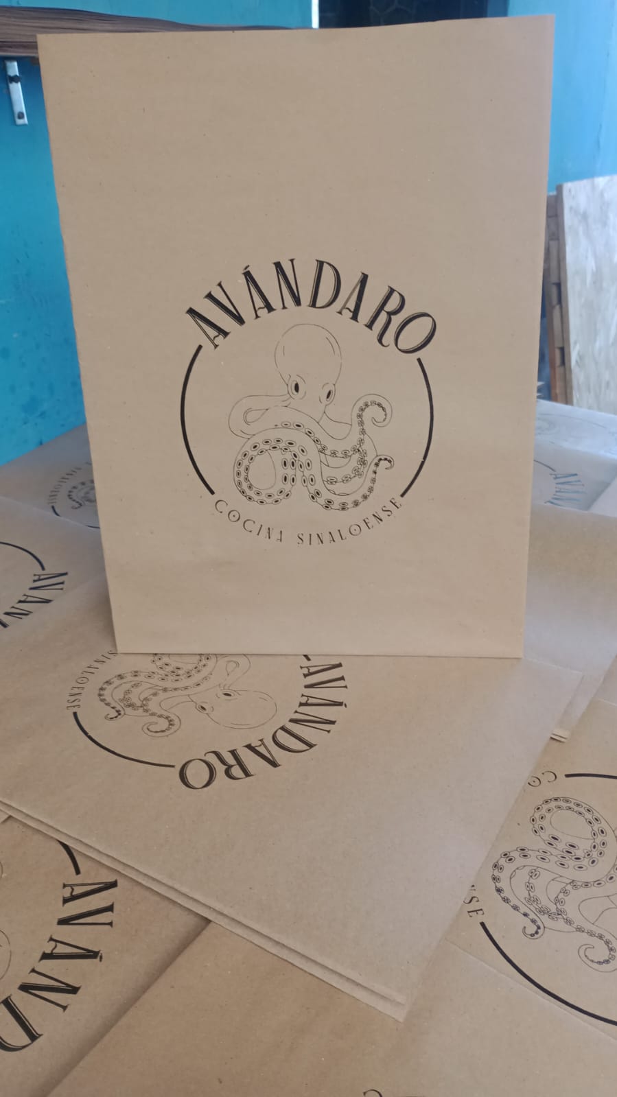 Empaque personalizado — Avándaro